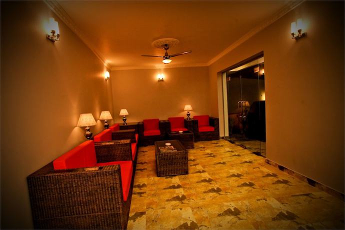 Imagen de los interiores del Hotel Travellers Nest, Kandy. Foto 17
