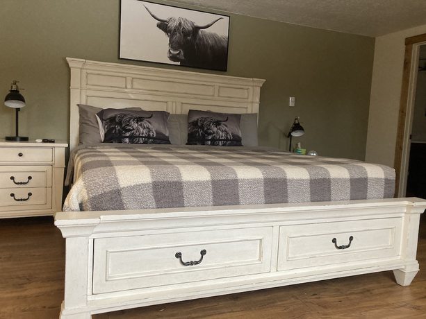 Imagen de la habitación del Hotel Travellers Rest Cabins and RV Park. Foto 11