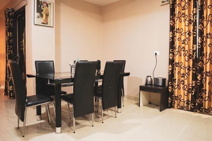 Imagen del bar/restaurante del Hotel Travelling Troopers Homestay. Foto 3