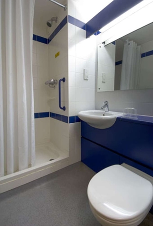Imagen de la habitación del Hotel Travelodge Aberdeen Bucksburn. Foto 10