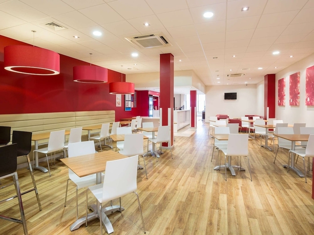 Imagen del bar/restaurante del Hotel Travelodge Aberdeen Central Justice Mill Lane. Foto 4