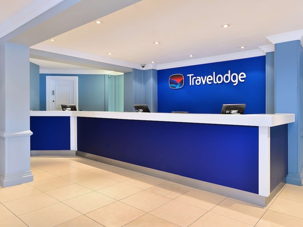 Imagen de los interiores del Hotel Travelodge Bath Waterside. Foto 19