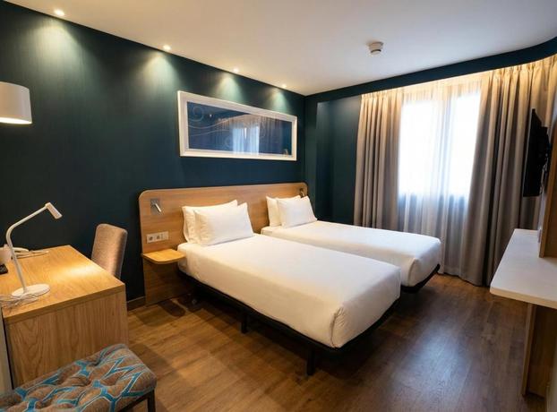Imagen de la habitación del Hotel Travelodge Bilbao Sestao. Foto 6