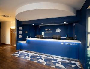 Imagen de los interiores del Hotel Travelodge Bilbao Sestao. Foto 8