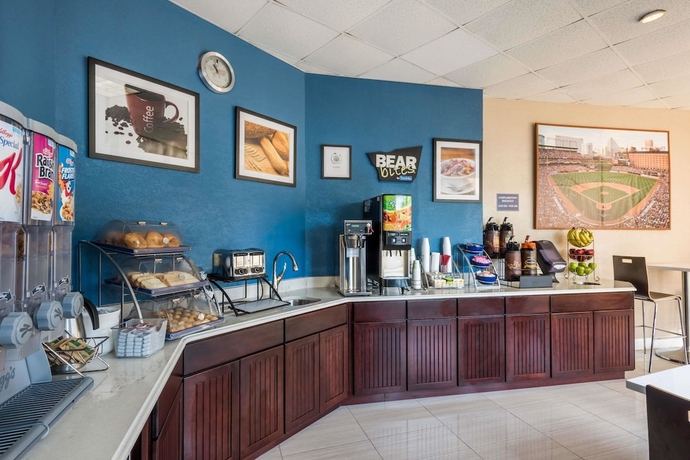 Imagen del bar/restaurante del Hotel Travelodge By Wyndham Aberdeen. Foto 5