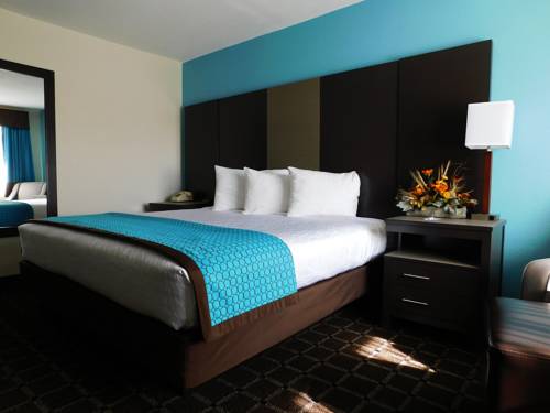 Imagen de la habitación del Hotel Travelodge By Wyndham Angels Camp Ca. Foto 6