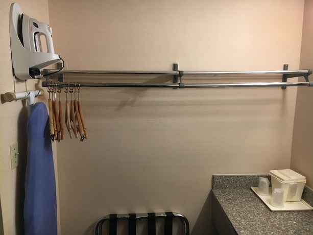 Imagen de la habitación del Hotel Travelodge By Wyndham Artesia. Foto 5