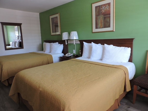 Imagen de la habitación del Hotel Travelodge By Wyndham Artesia. Foto 8