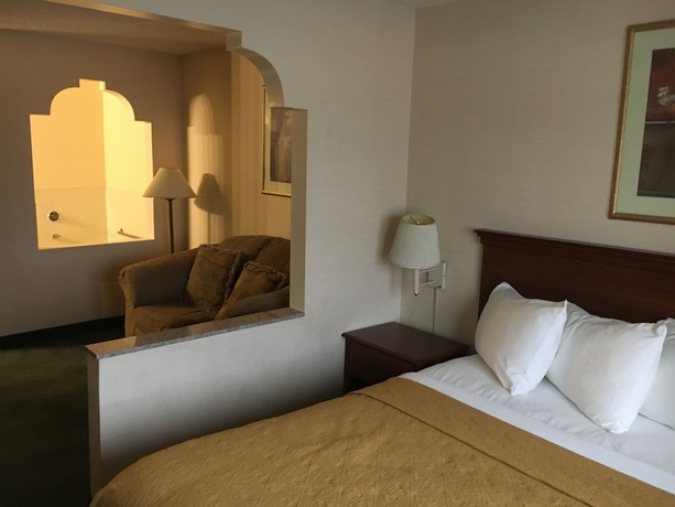 Imagen de la habitación del Hotel Travelodge By Wyndham Artesia. Foto 12