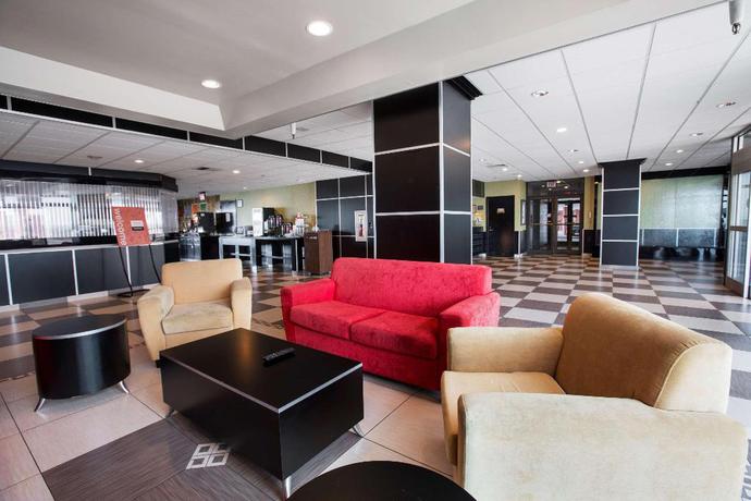 Imagen de los interiores del Hotel Travelodge By Wyndham Avenel Woodbridge. Foto 8