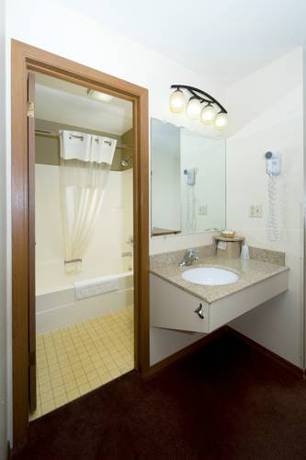 Imagen de la habitación del Hotel Travelodge By Wyndham Bozeman. Foto 13