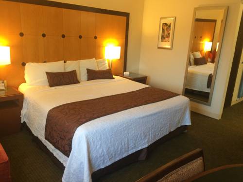 Imagen general del Hotel Travelodge By Wyndham Brooklyn Center. Foto 1