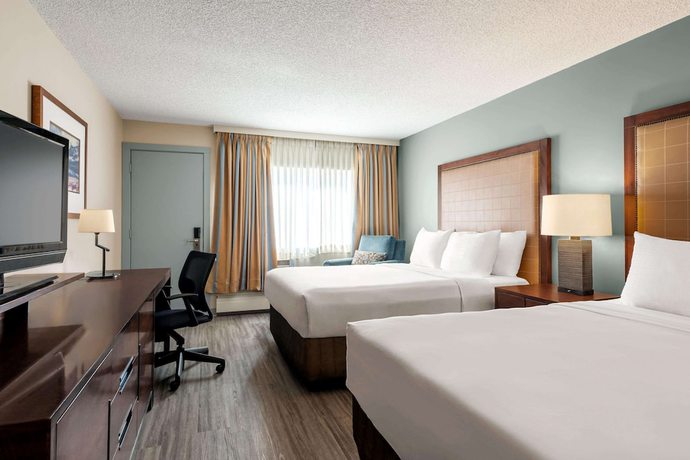 Imagen de la habitación del Hotel Travelodge By Wyndham Calgary South. Foto 8