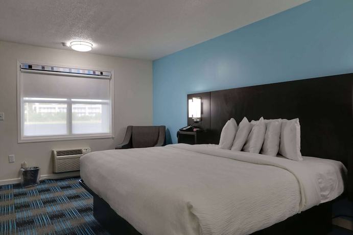 Imagen de la habitación del Hotel Travelodge By Wyndham Calhoun South I-75. Foto 2