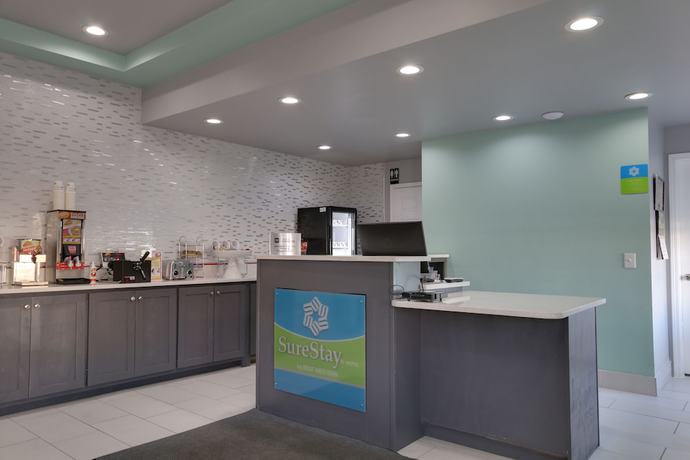 Imagen de los interiores del Hotel Travelodge By Wyndham Calhoun South I-75. Foto 20
