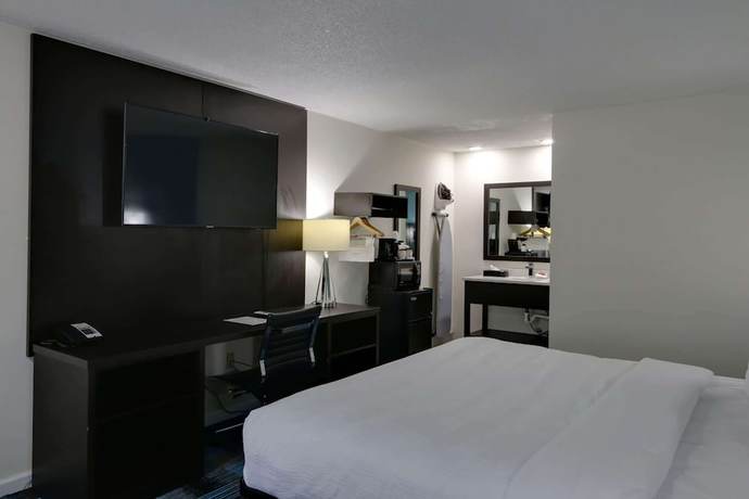 Imagen de la habitación del Hotel Travelodge By Wyndham Calhoun South I-75. Foto 7