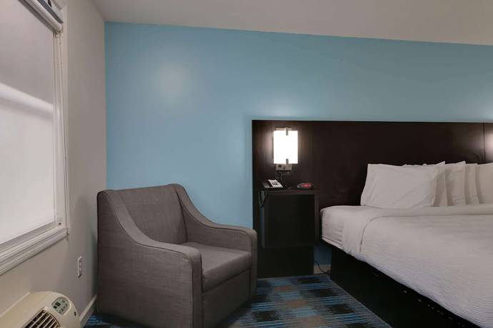 Imagen de la habitación del Hotel Travelodge By Wyndham Calhoun South I-75. Foto 10