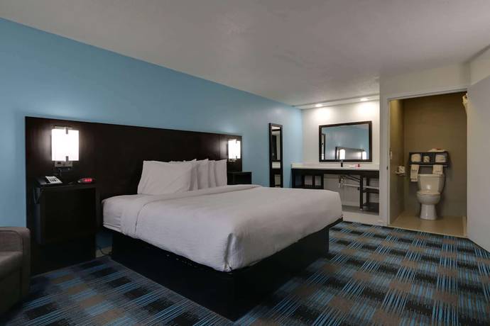 Imagen de la habitación del Hotel Travelodge By Wyndham Calhoun South I-75. Foto 11