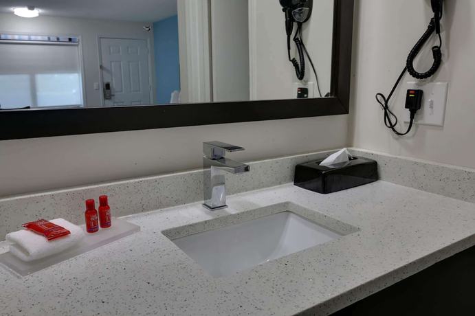 Imagen de la habitación del Hotel Travelodge By Wyndham Calhoun South I-75. Foto 14