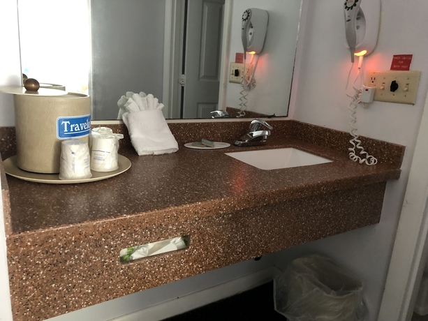 Imagen de la habitación del Hotel Travelodge By Wyndham Cape Cod Area. Foto 4