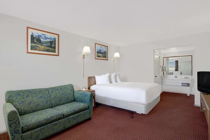 Imagen de la habitación del Hotel Travelodge By Wyndham Cedar City. Foto 9