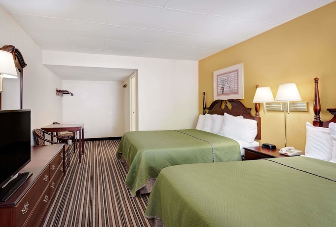 Imagen de la habitación del Hotel Travelodge By Wyndham Chambersburg. Foto 3