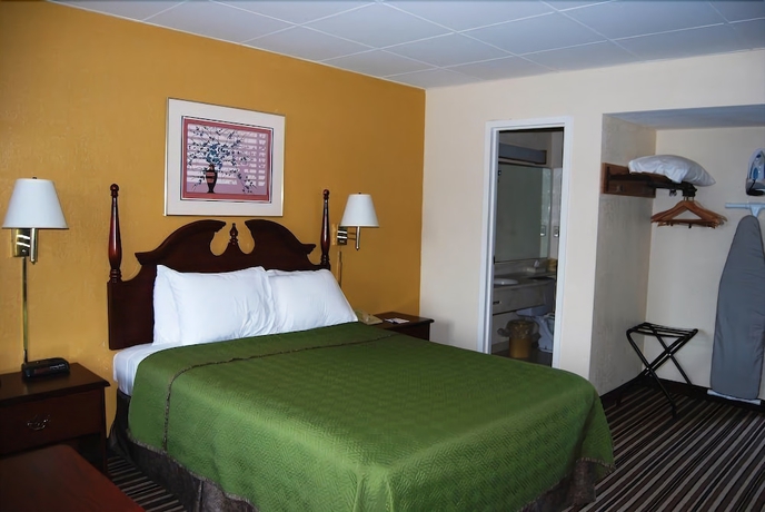 Imagen de la habitación del Hotel Travelodge By Wyndham Chambersburg. Foto 4