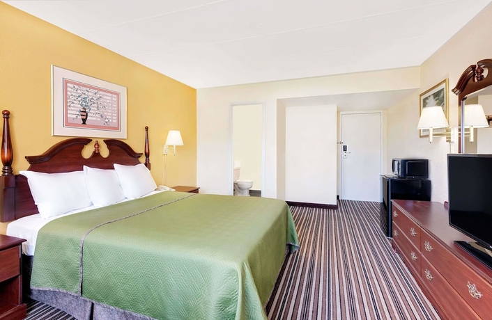 Imagen de la habitación del Hotel Travelodge By Wyndham Chambersburg. Foto 5
