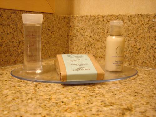 Imagen de la habitación del Hotel Travelodge By Wyndham Chatham. Foto 10