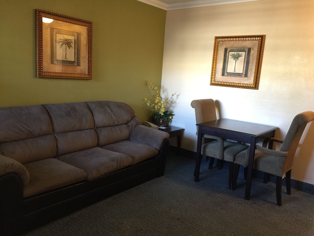 Imagen de la habitación del Hotel Travelodge By Wyndham Chatsworth. Foto 8