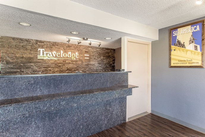 Imagen de los interiores del Hotel Travelodge By Wyndham Chicago - South Holland. Foto 10