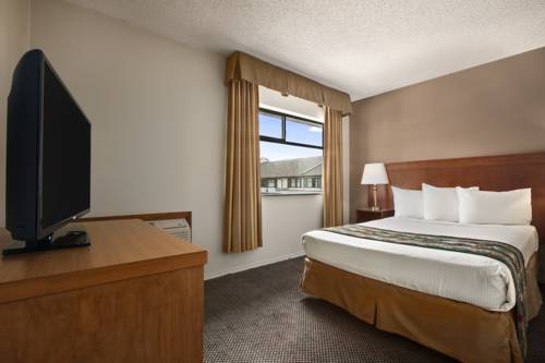 Imagen de la habitación del Hotel Travelodge By Wyndham Chilliwack. Foto 12
