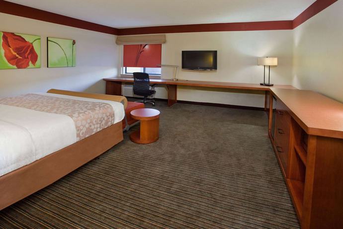 Imagen de la habitación del Hotel Travelodge By Wyndham Columbus State University. Foto 2