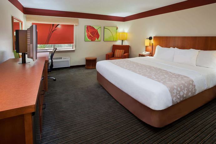 Imagen de la habitación del Hotel Travelodge By Wyndham Columbus State University. Foto 3