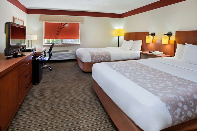 Imagen de la habitación del Hotel Travelodge By Wyndham Columbus State University. Foto 5