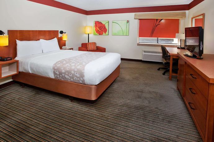 Imagen de la habitación del Hotel Travelodge By Wyndham Columbus State University. Foto 7