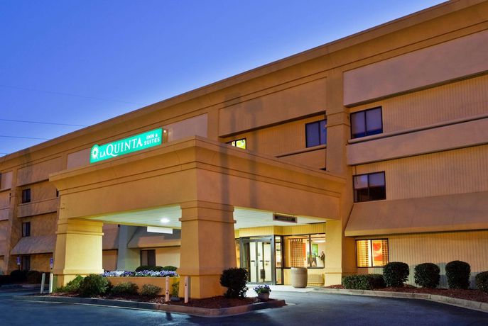 Imagen general del Hotel Travelodge By Wyndham Columbus State University. Foto 1