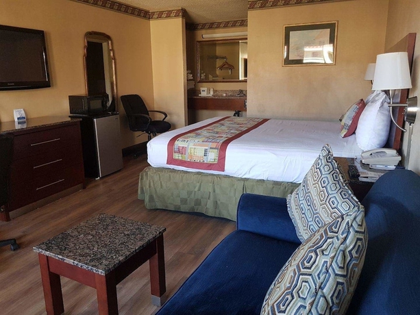 Imagen de la habitación del Hotel Travelodge By Wyndham Costa Mesa Newport Beach Hacienda. Foto 4