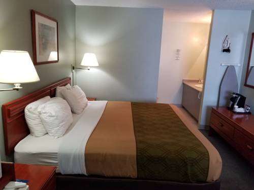 Imagen de la habitación del Hotel Travelodge By Wyndham Cranbrook. Foto 7