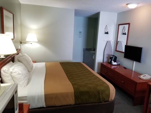 Imagen de la habitación del Hotel Travelodge By Wyndham Cranbrook. Foto 9