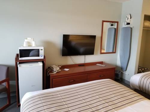 Imagen de la habitación del Hotel Travelodge By Wyndham Cranbrook. Foto 10
