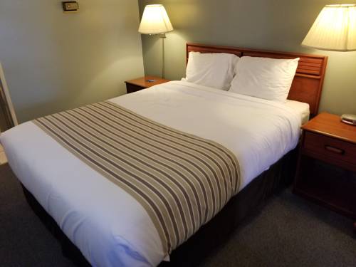 Imagen de la habitación del Hotel Travelodge By Wyndham Cranbrook. Foto 15