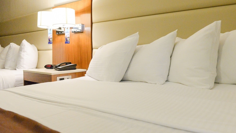 Imagen de la habitación del Hotel Travelodge By Wyndham Culver City. Foto 6