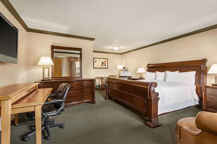 Imagen de la habitación del Hotel Travelodge By Wyndham Dawson Creek. Foto 9