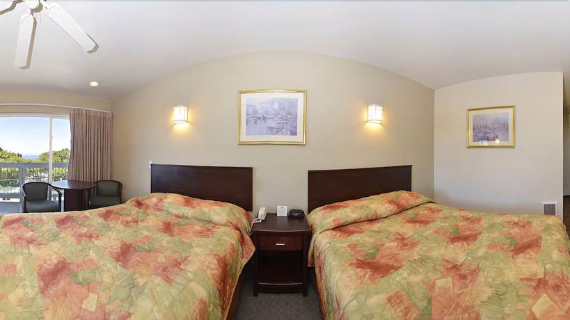 Imagen de la habitación del Hotel Travelodge By Wyndham Depoe Bay. Foto 9