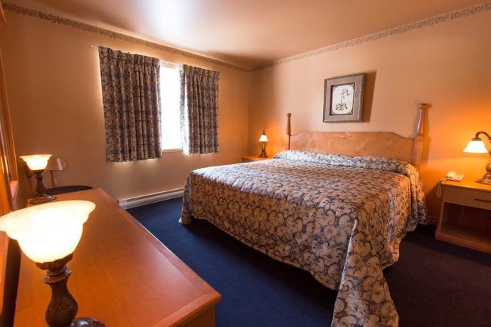 Imagen de la habitación del Hotel Travelodge By Wyndham Drummondville. Foto 15