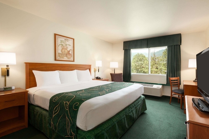Imagen de la habitación del Hotel Travelodge By Wyndham Dunsmuir. Foto 6