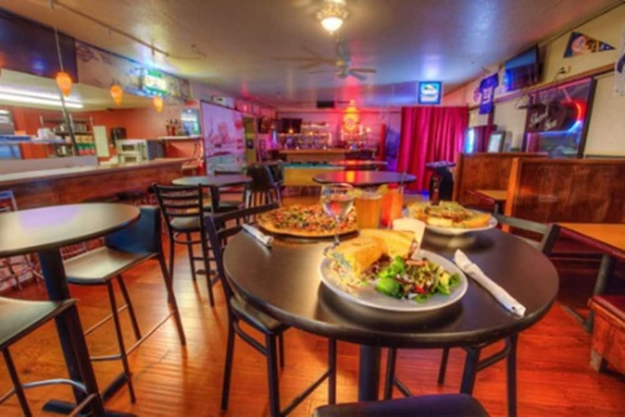 Imagen del bar/restaurante del Hotel Travelodge By Wyndham East Portland/gresham. Foto 7