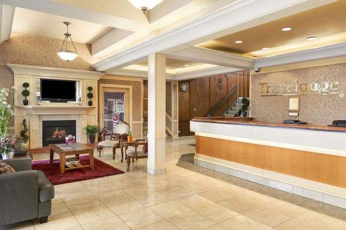 Imagen de los interiores del Hotel Travelodge By Wyndham Edmonton East. Foto 14