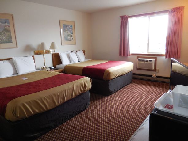 Imagen de la habitación del Hotel Travelodge By Wyndham Escanaba. Foto 8